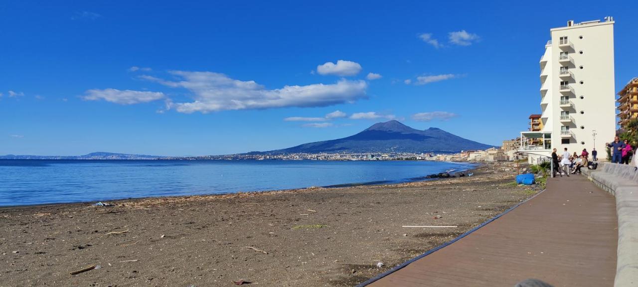 Il Capriccio Apartment Castellammare di Stabia Exterior photo